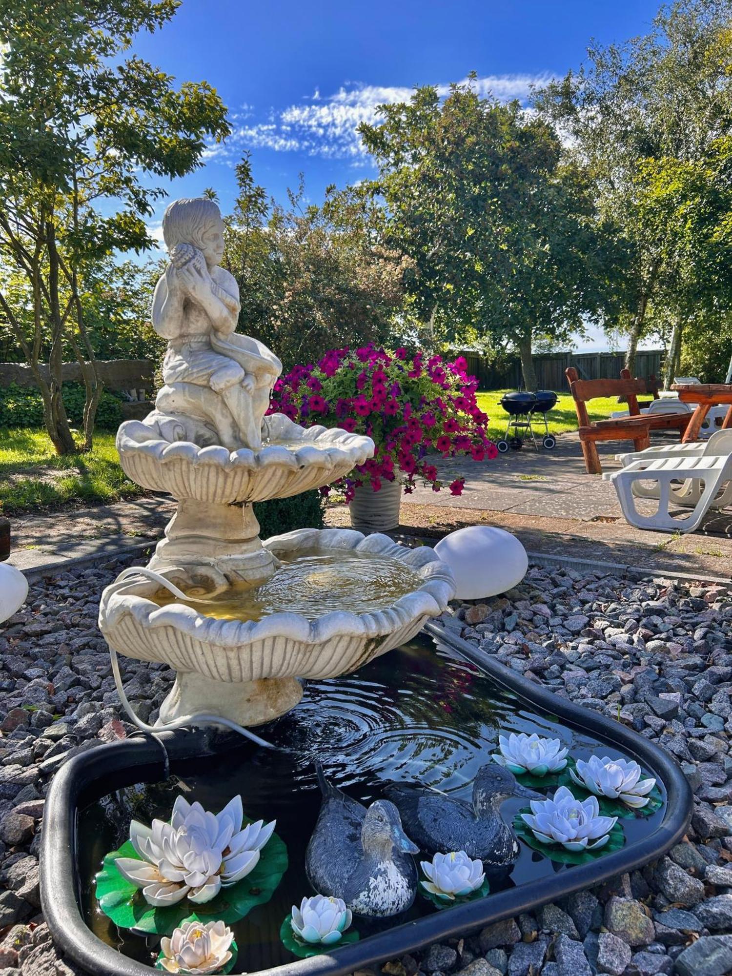 Apartamenty Neksø Buitenkant foto