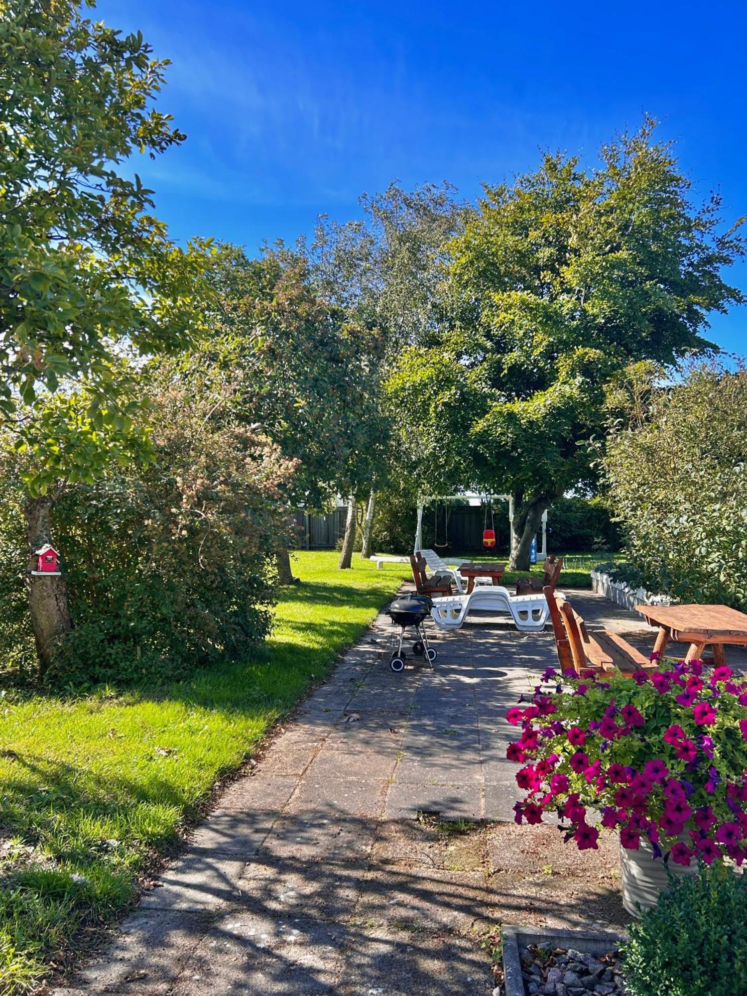 Apartamenty Neksø Buitenkant foto