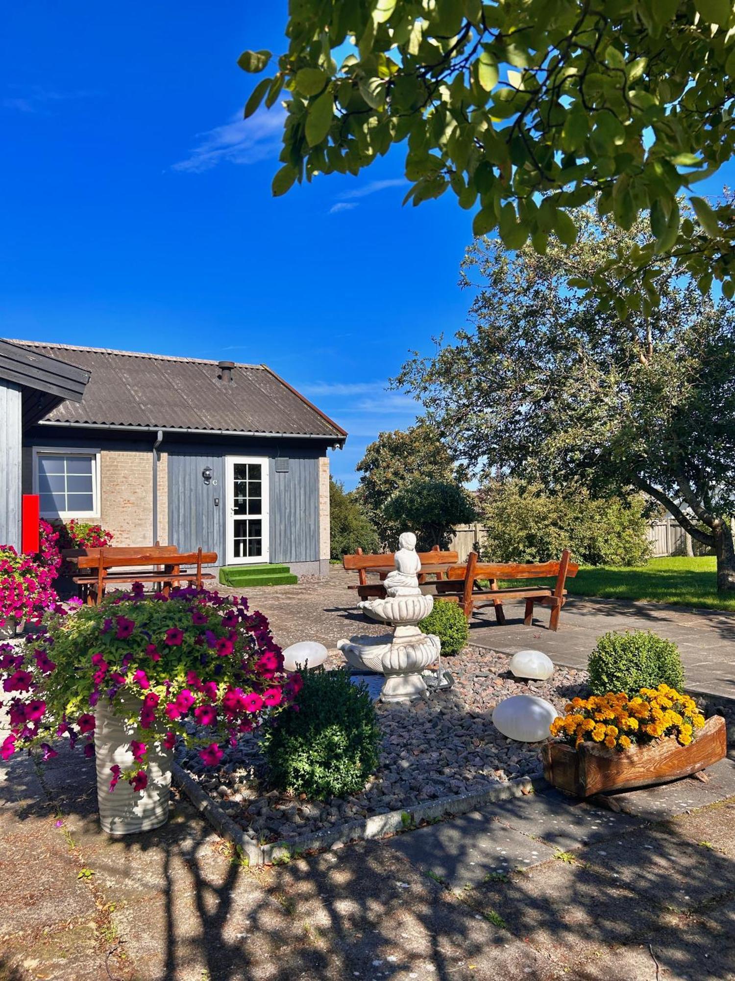 Apartamenty Neksø Buitenkant foto