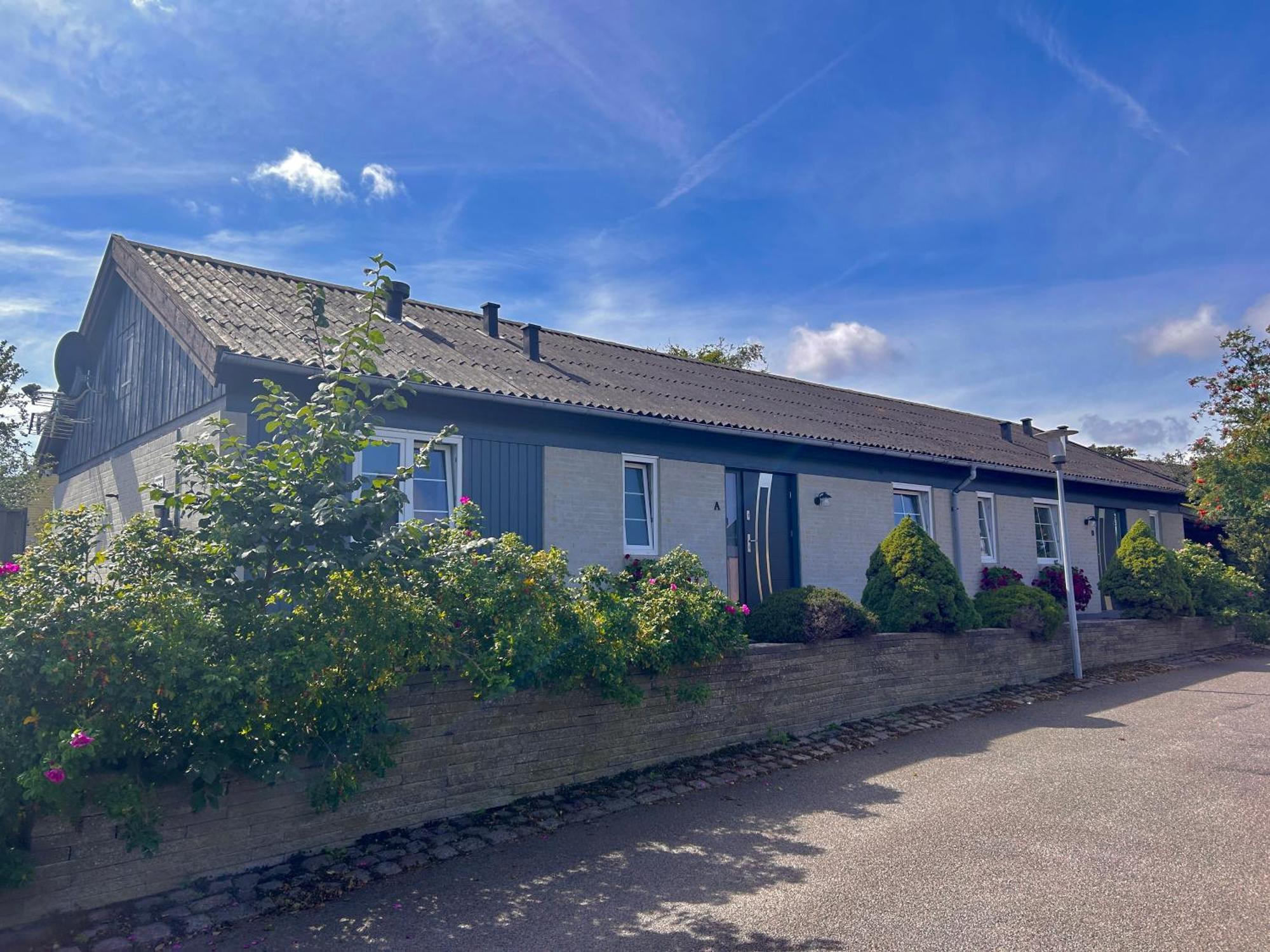 Apartamenty Neksø Buitenkant foto
