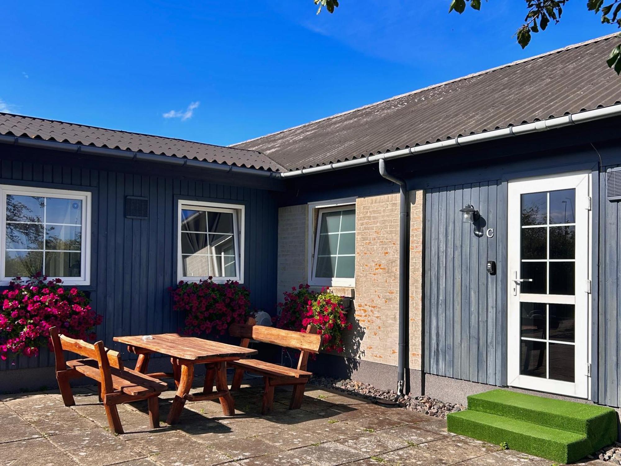 Apartamenty Neksø Buitenkant foto