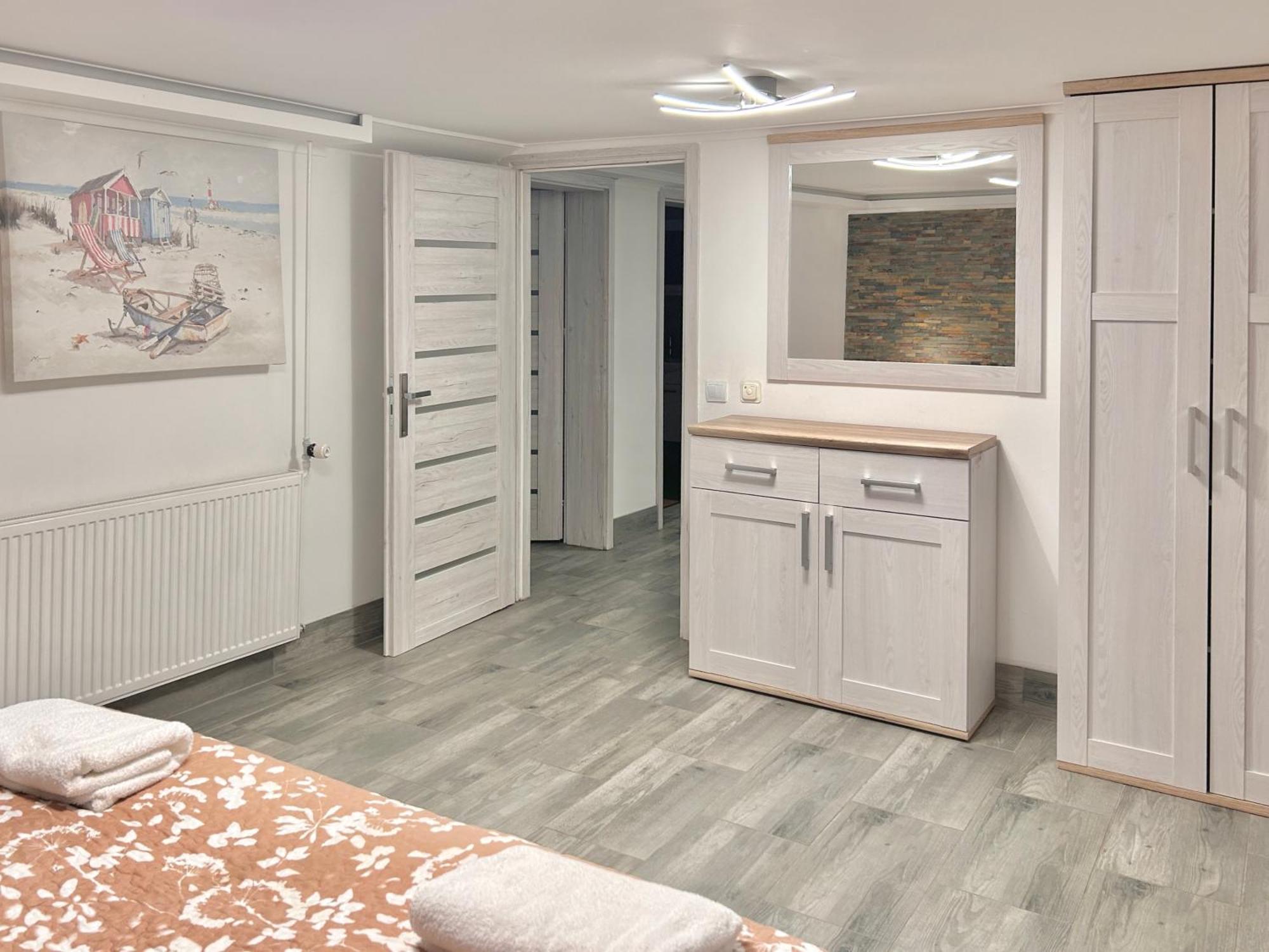 Apartamenty Neksø Buitenkant foto