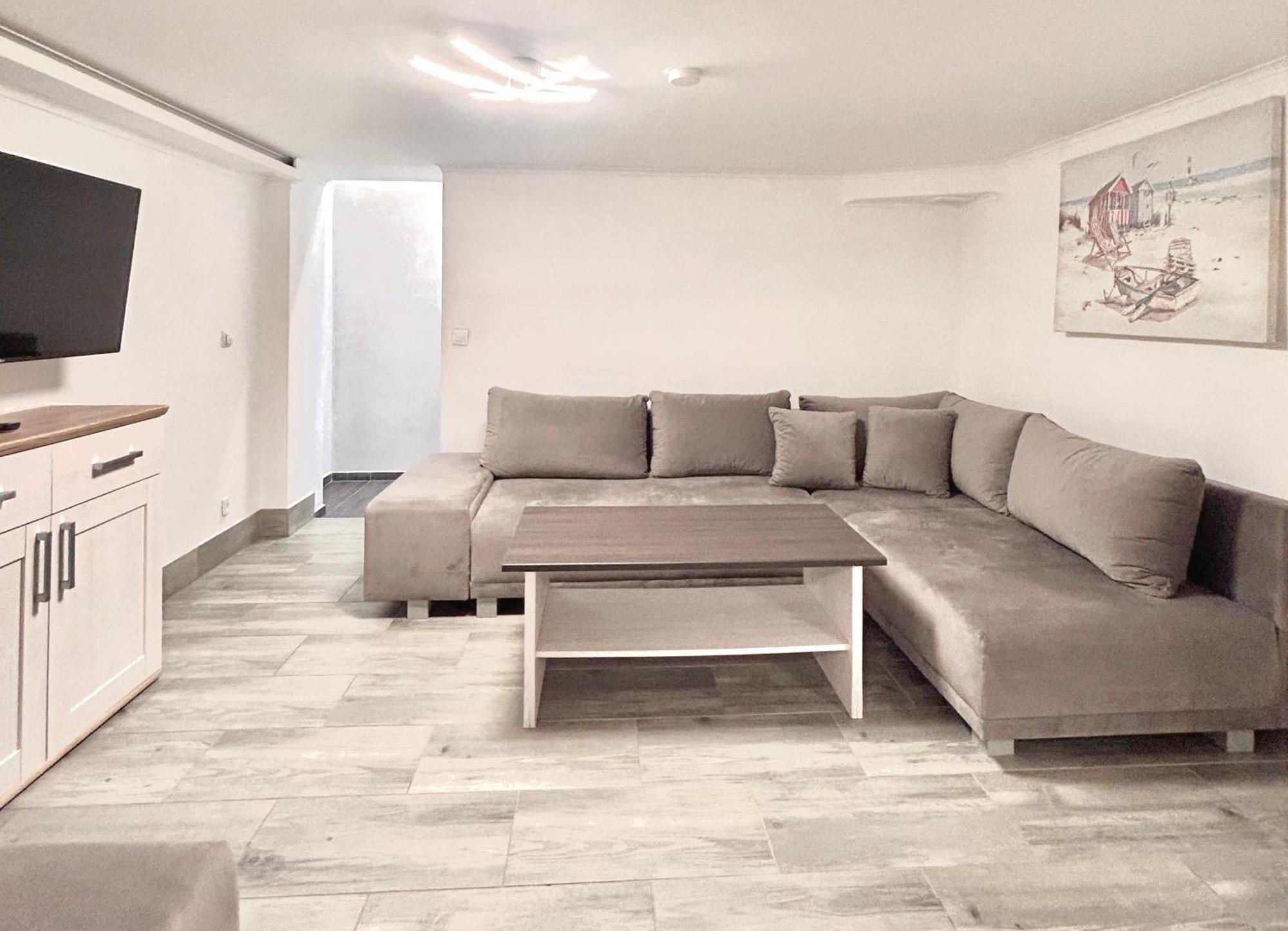 Apartamenty Neksø Buitenkant foto